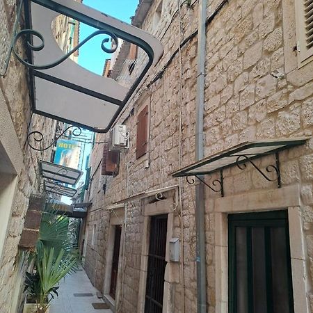Sara Apartman Trogir Kültér fotó