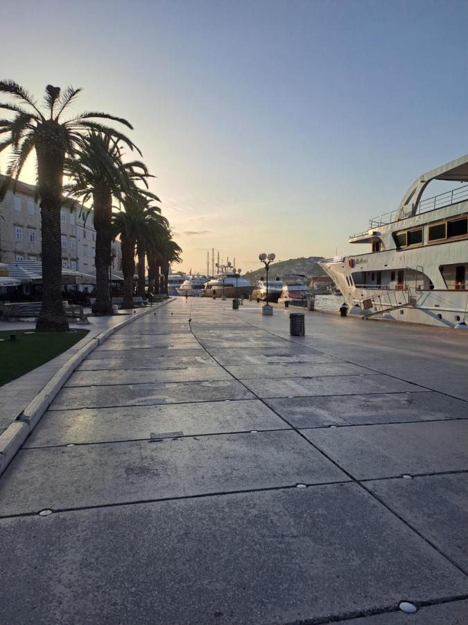 Sara Apartman Trogir Kültér fotó